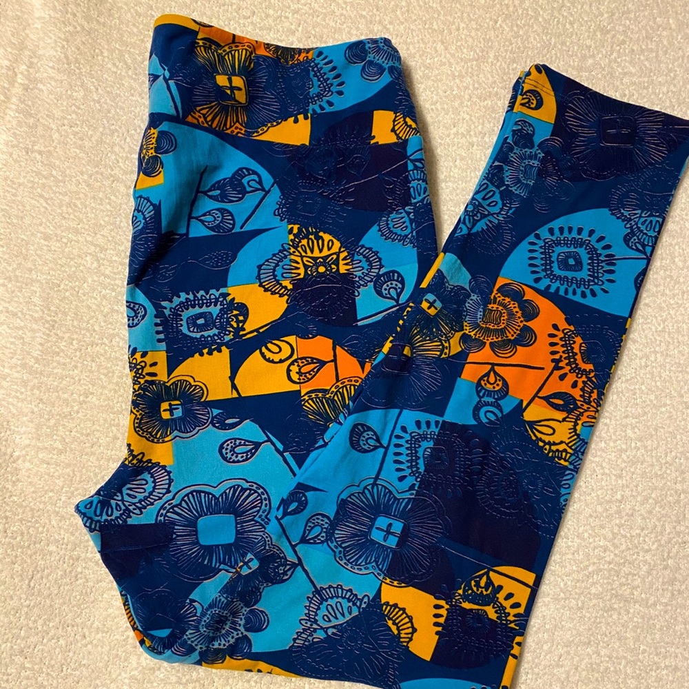 LuLaRoe TC2 leggings, size 18+, like new